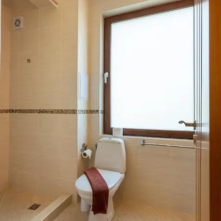 Apartments Flora 1 Burgas Exterior photo